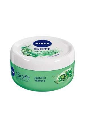 Buy Nivea Soft Light Chilled Mint Moisturiser